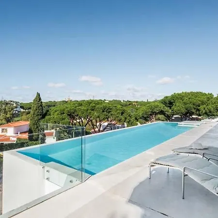 Sleeps 8 With Pool Air Con And Wifi Villa *