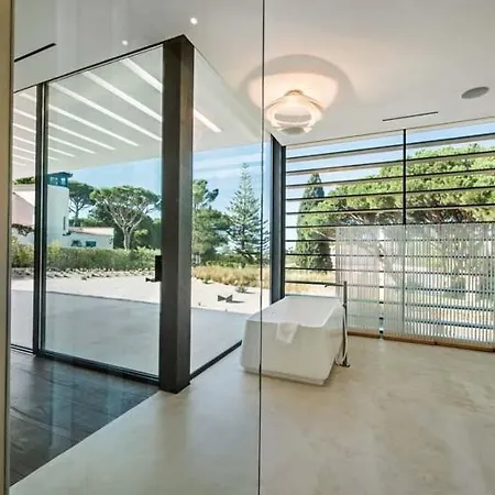 Sleeps 8 With Pool Air Con And Wifi Villa Vale do Lobo